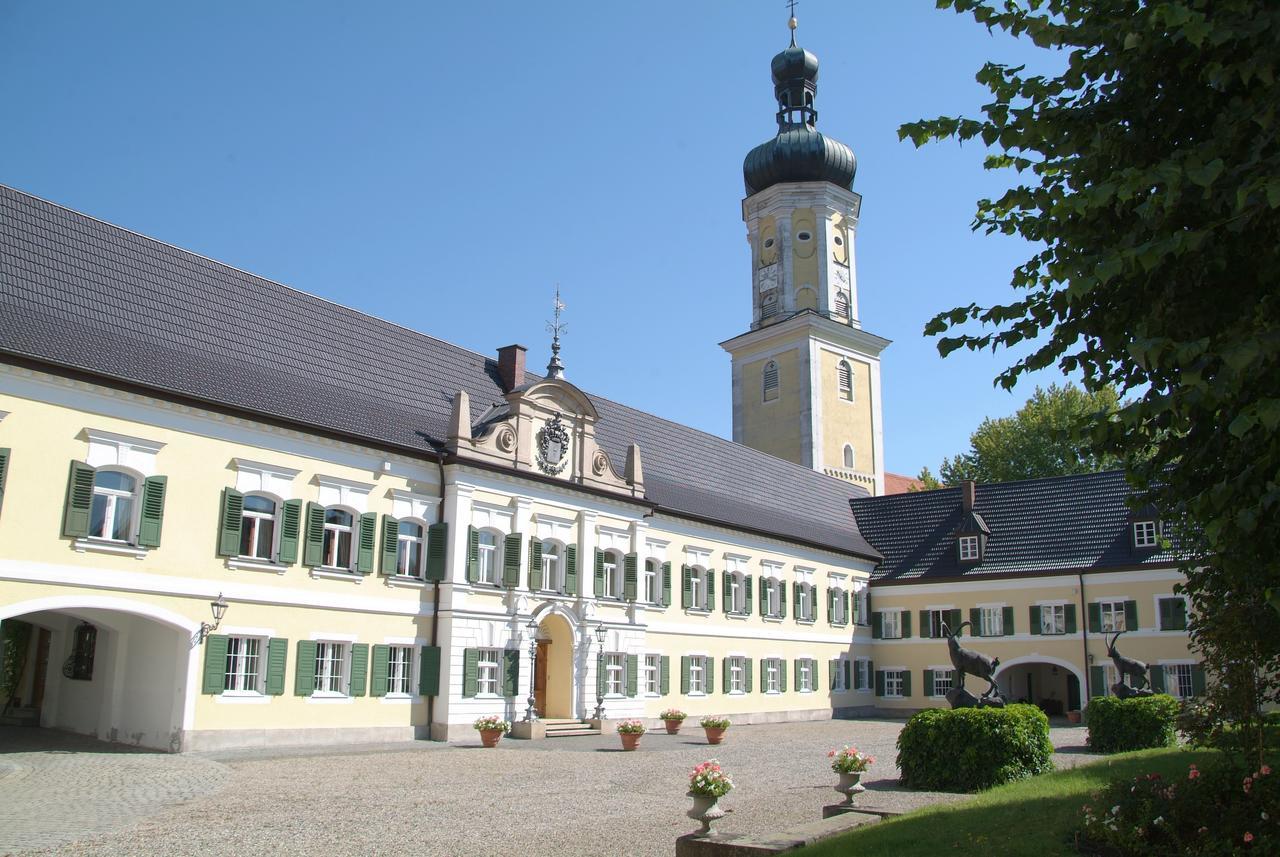 Zur Schloss-schmiede